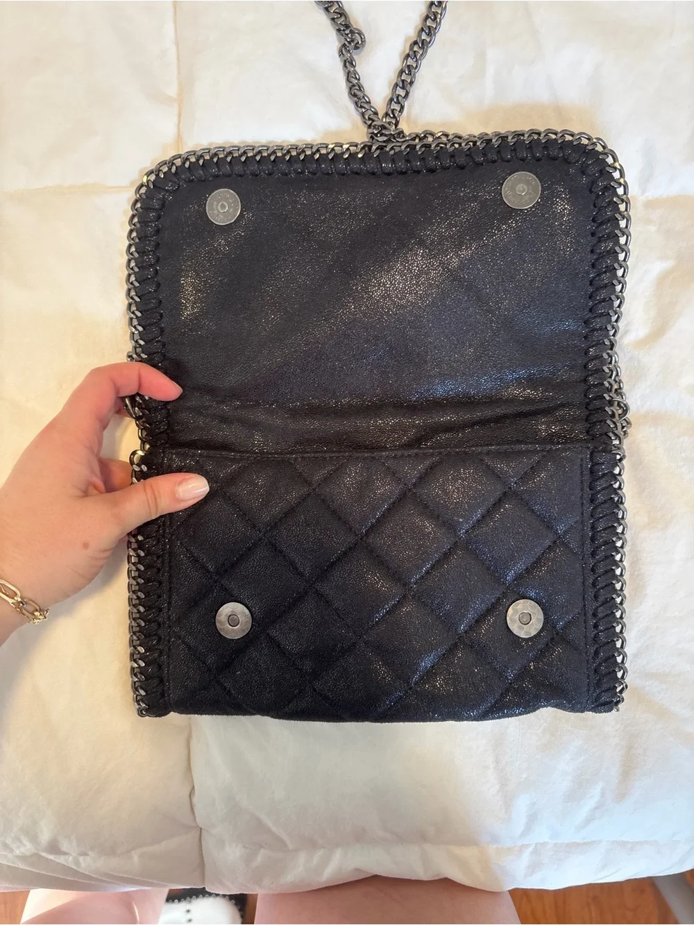 Quilted Black Chain-Trim Crossbody Bag - Unbranded